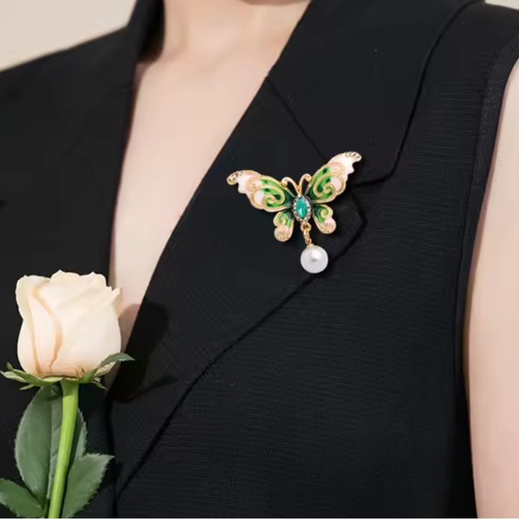 Unique vintage anthro blue and Gold Butterfly Brooch - Picture 5 of 10